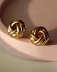 Binding earrings