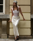White T form mesh
