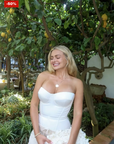 White Eva plussale