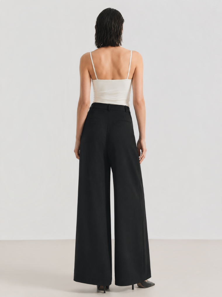 Akina  Top