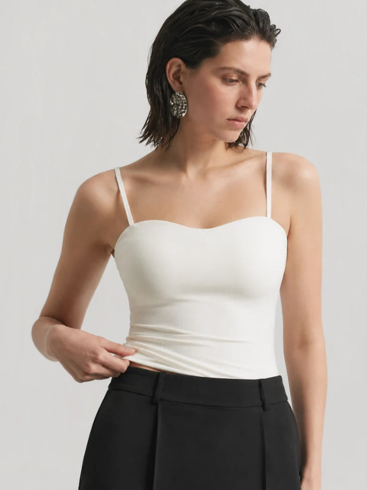 Akina  Top