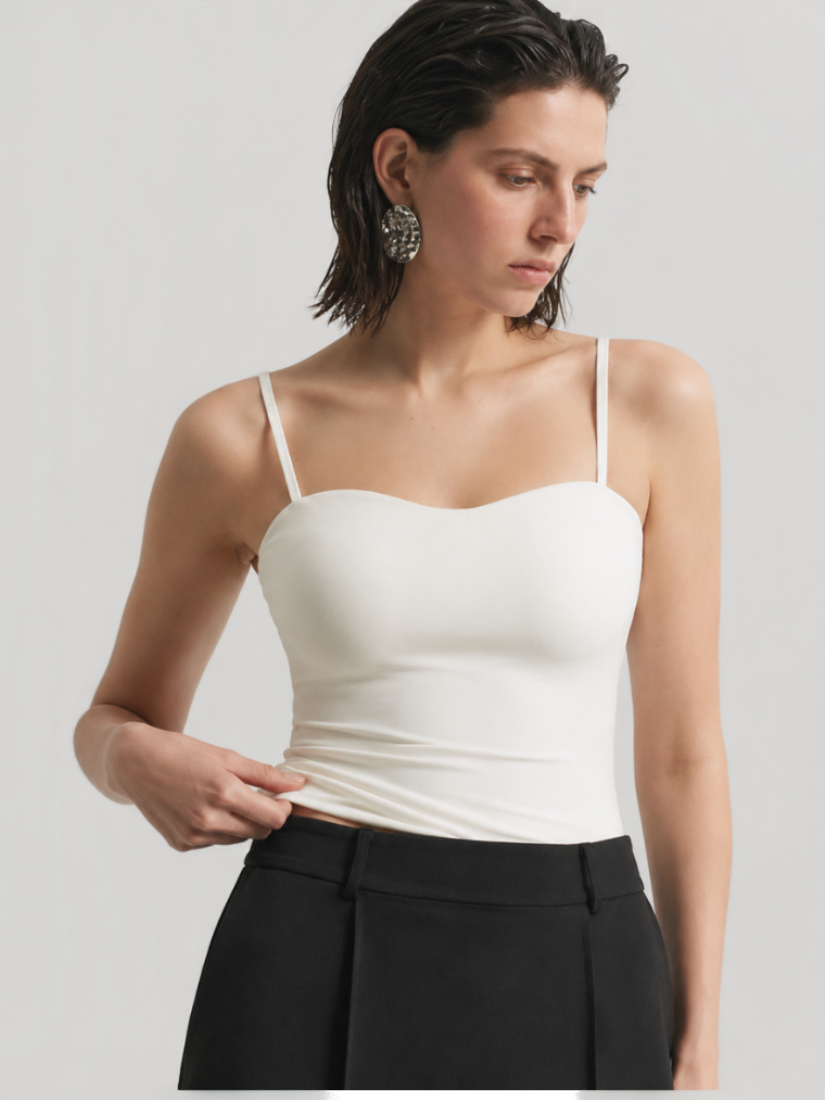 Akina  Top