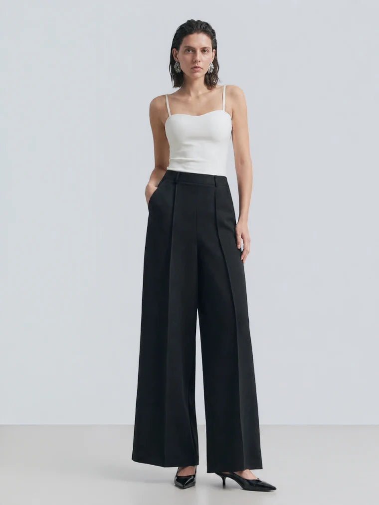 Akina  Top