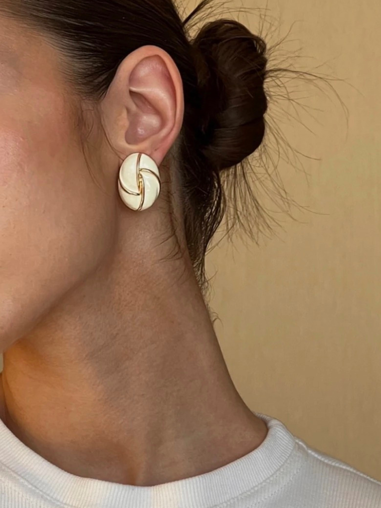 Vintage White earrings