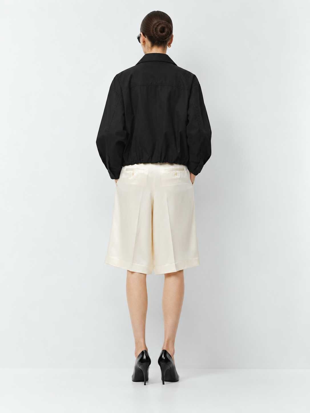 Aurela Shorts