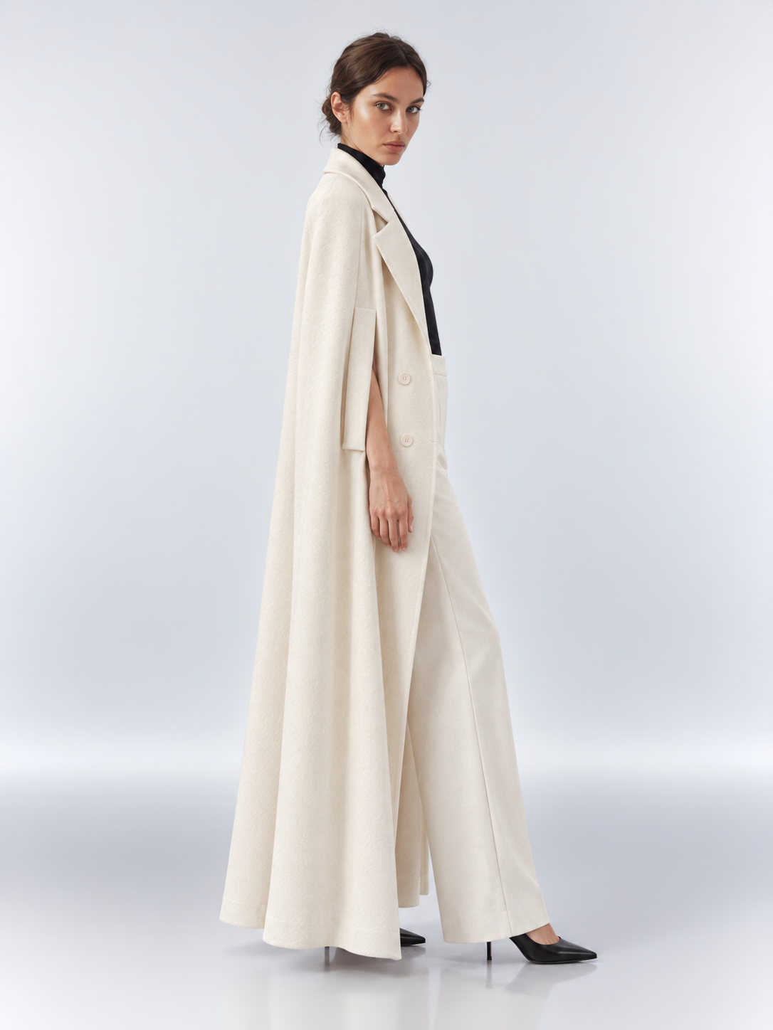 Elvaria Coat